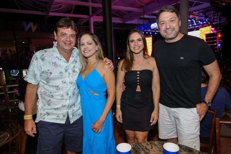 Camille e Luiz Fernando Azevedo, Flávia e Raphael Brotto