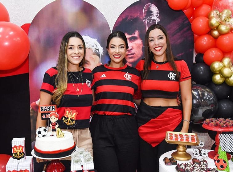 As irmãs, Lilinha, Sumaya e Najla Mameri El Aouar