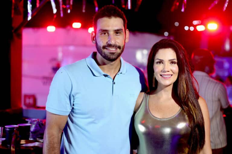 Tatiane e Samuel Moura