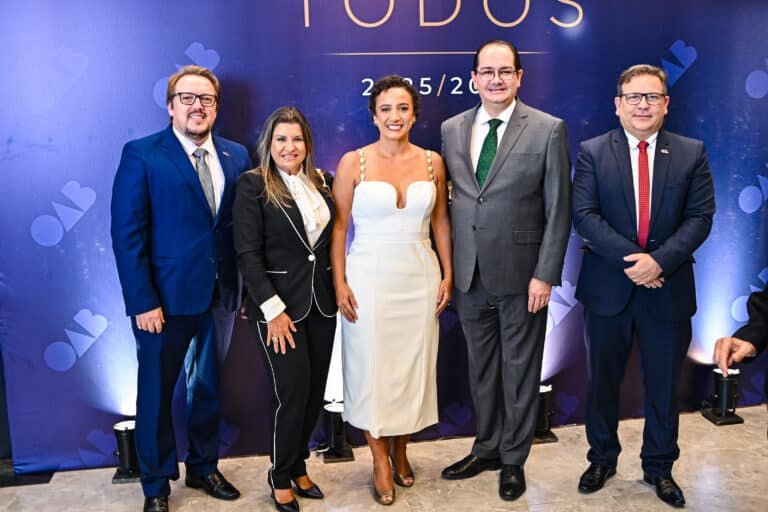 Com os representantes das Subseções da OAB-ES: Gustavo Pimenta Guimarães, presidente de Afonso Claudio , Monica Silva Ferreira Goulart de Guarapari, Cristian Henrique Neves, de Iúna e Ítalo caramussa da Serra