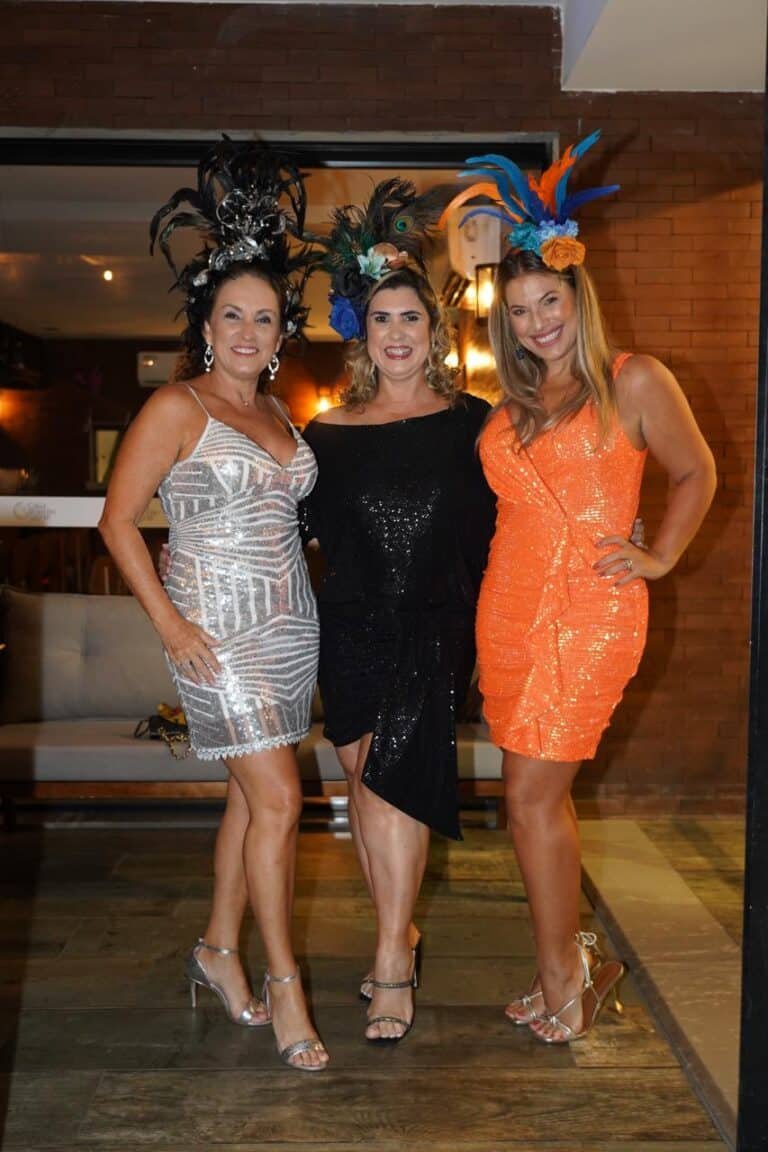 Rogéria Machado , Adriana Almeida e Lia Fiorin