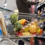 Horários de mercados e shoppings da Grande Vitória mudam durante jogos do Brasil