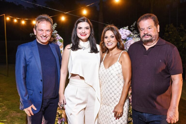 Joana e Rodrigo Barbosa e Lucimar e Arlindo Soares