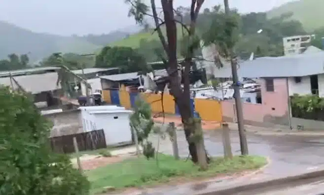 chuva em castelo 012