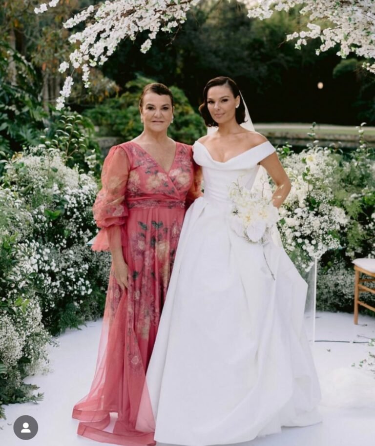 Rosalba Nable e Isis Valverde