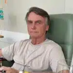 Bolsonaro é levado ao hospital após passar mal na Papudinha