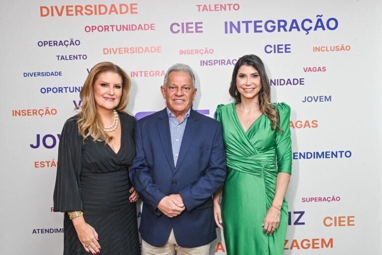 Juliana Costa, José Augusto Servino e Roberta Faé