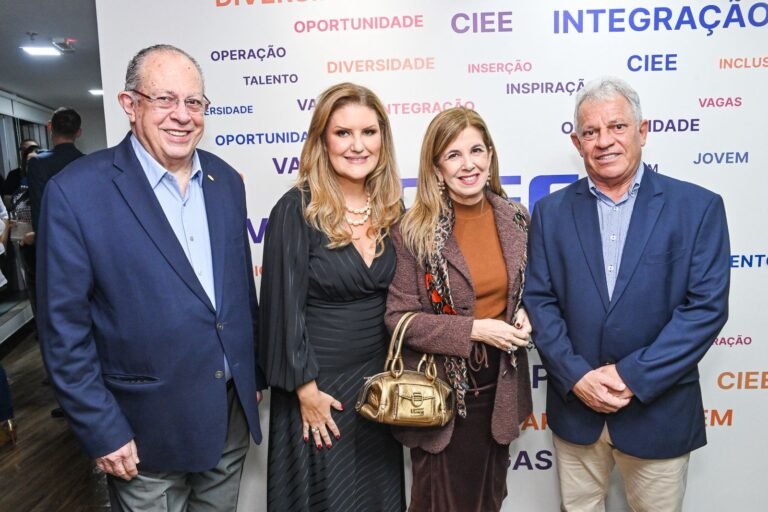 José Augusto Minareli, Juliana Costa, Claudia Louzada e José Augusto Servino