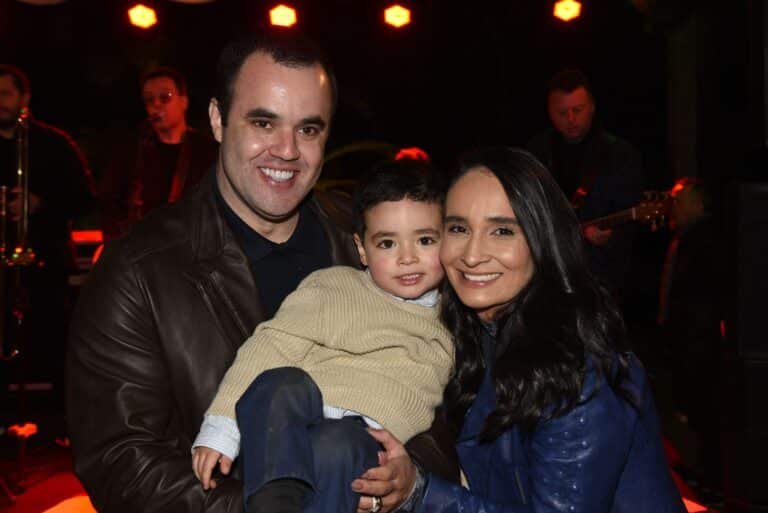 Lucas e Mariana Moura e José.