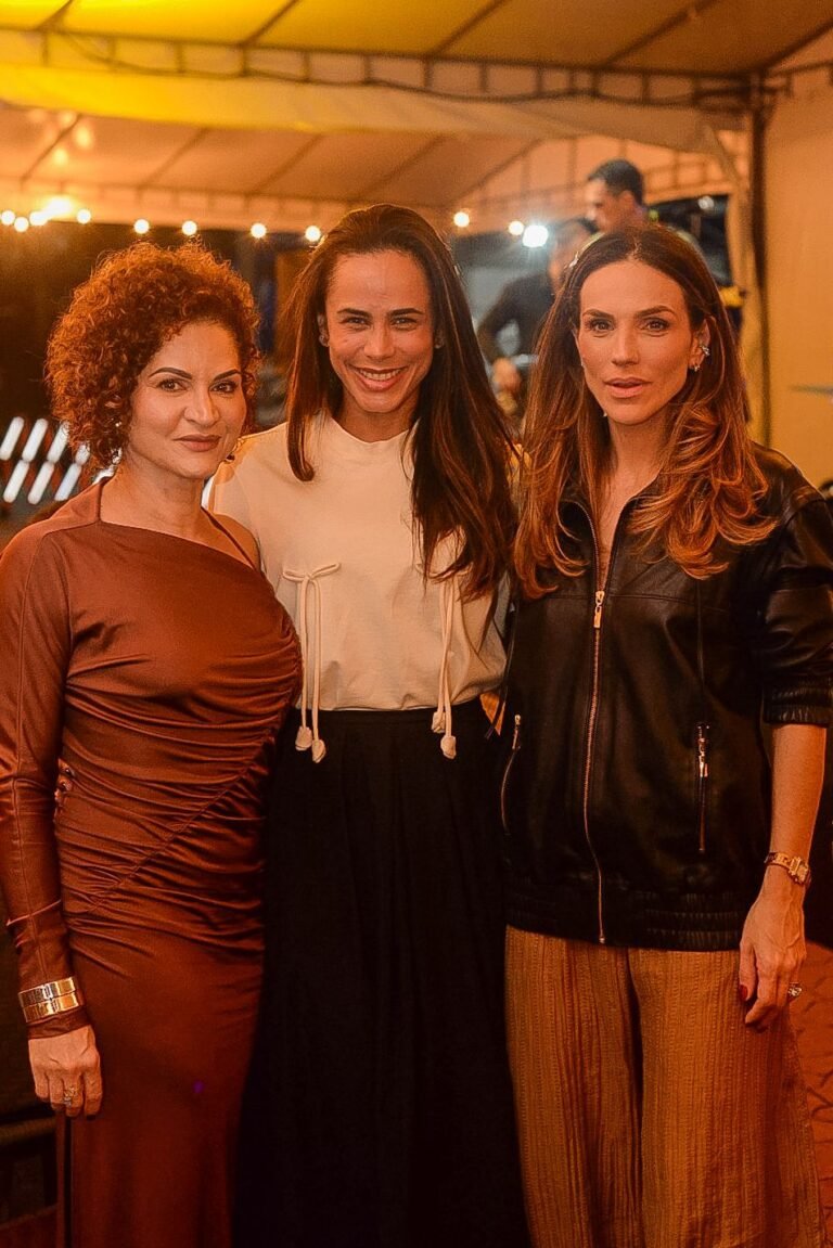 Verônica Paschoa , Bárbara Bastos e Renata Cani