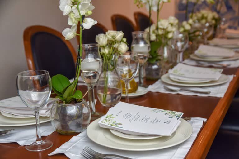 Detalhes que encantam: a mesa posta.