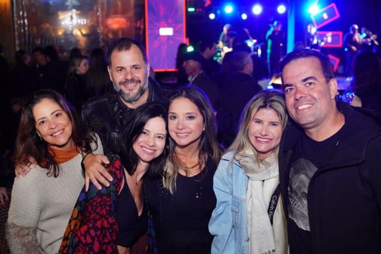 Clara e Bruno Boechat, Lara e Ivy Dalla, Flor e Romão