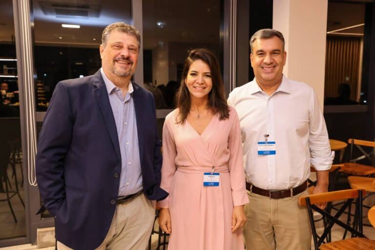 Antônio Carlos Leite,  Giselle Alves e Paulo Henrique Correa