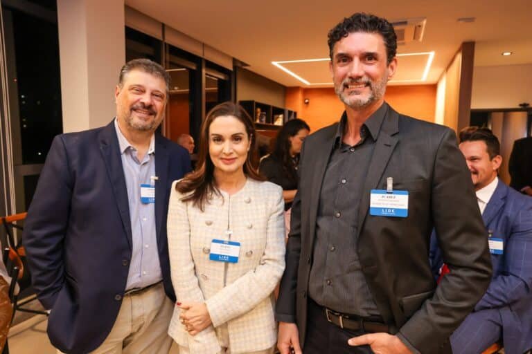 Antonio Carlos Leite, Flavia Da Veiga e Juarez Gustavo Soares