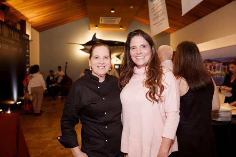A chef Toninha De Nadai e a primeira-dama de Vitória, Paula Pazolini