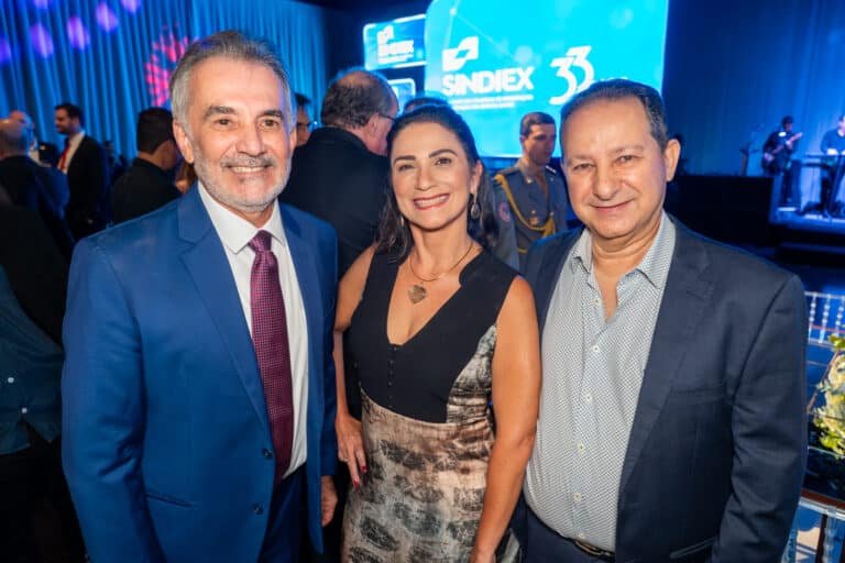 Sidemar Acosta, Luzia e Fernando Saliba