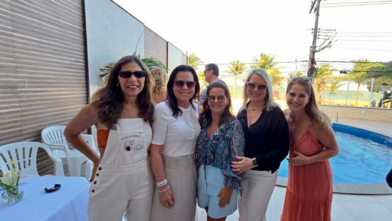 Renata Rosa, Simone Mahado, Jacqueline Calmon, Luciana Abaurre e Diovania Komatsu