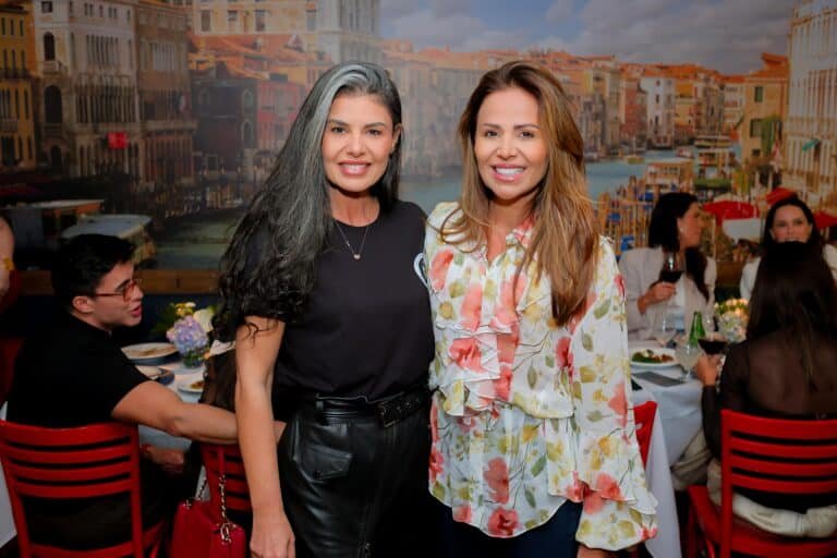 Carol Lobato e Viviane Anselmé