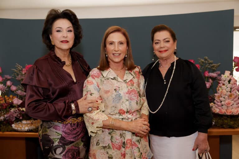 Dalva Carone, Mary Helal e Helvia Abaurre