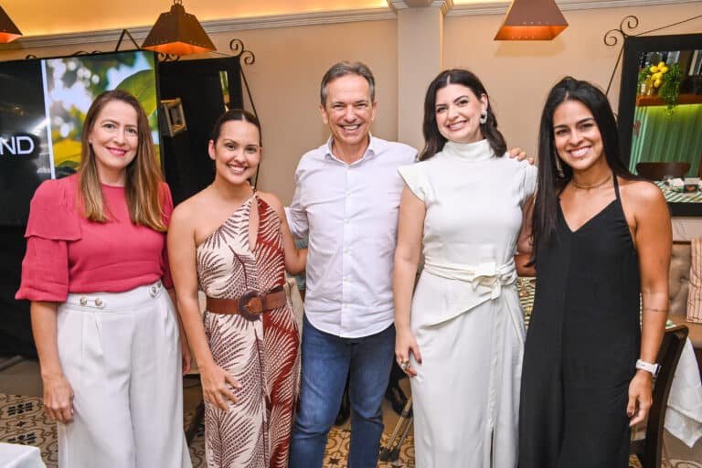Gizele Zanetti, Rebeca Amazonas, Rodrigo e Joana Barbosa, Lara Oliveira