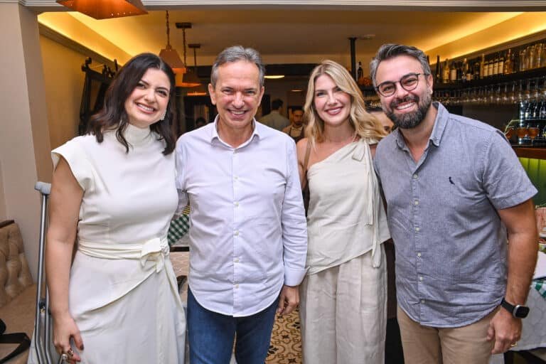 Joana e Rodrigo Barbosa, Sofia Buzetto e Fábio Portella