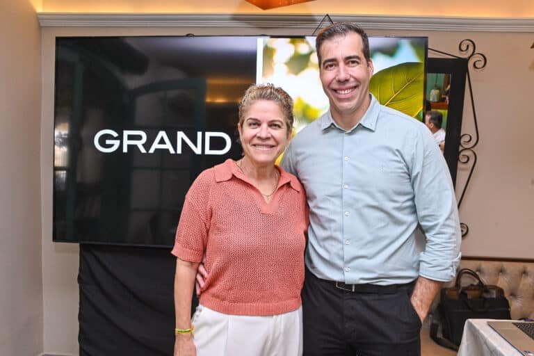 Mônica Debanné, Gustavo Rezende