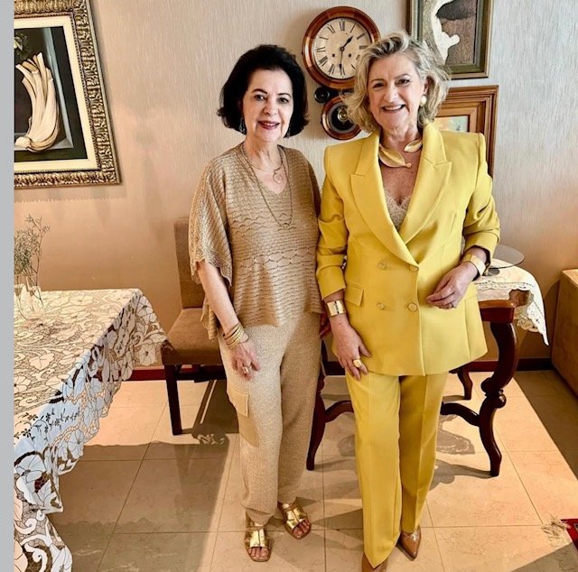 A aniversariante Gracinha Sarkis e Gracinha Nader