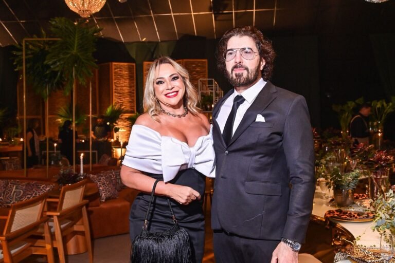 Klércia Ferraz e André Attab