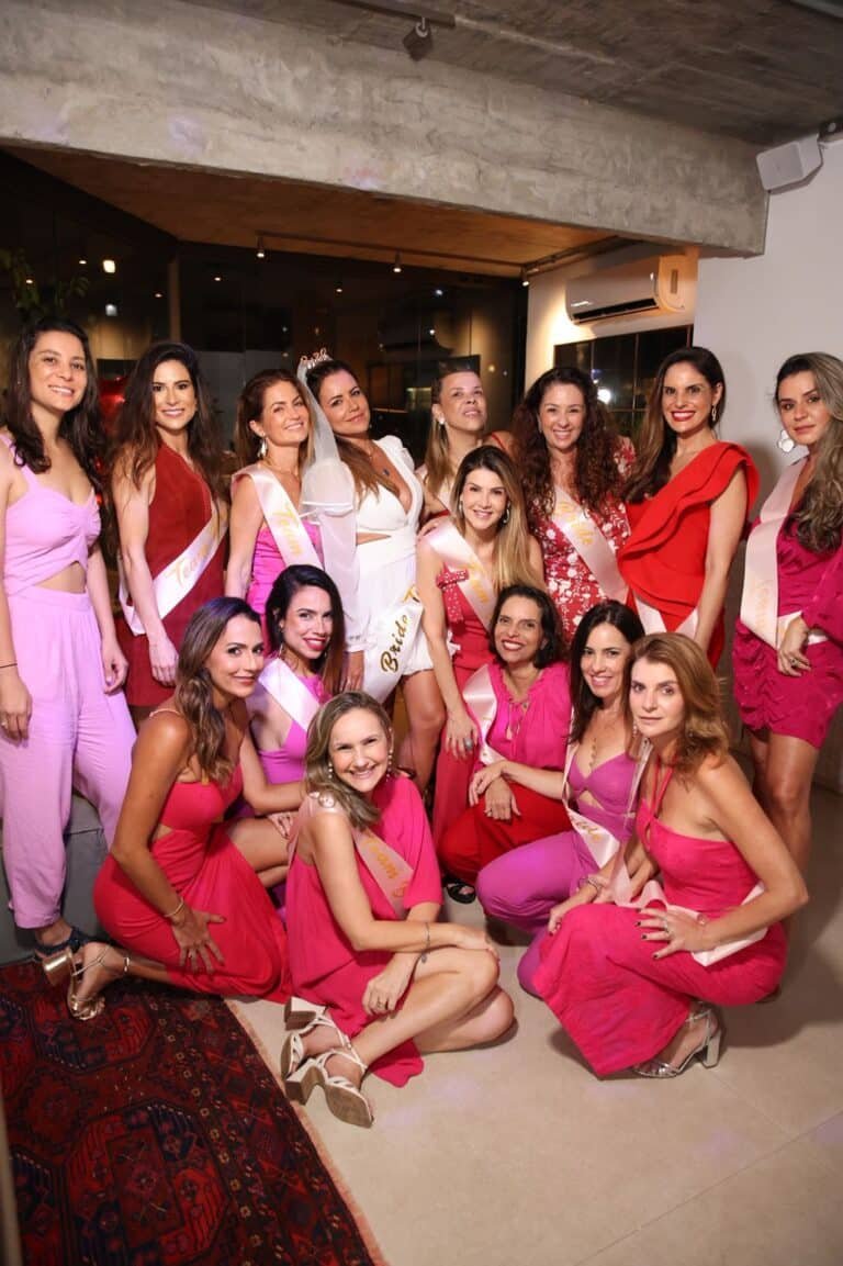 Fatinha com as amigas