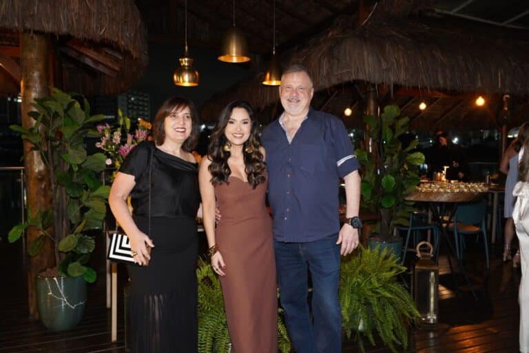 Manisa e Miguel Leão com Elayne Borel