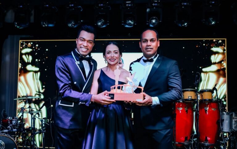 Marlon Vianna, Samyra e Vinícius Leão.