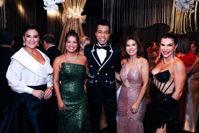 Flávia Fardin, Karol Antunes, Marlon Vianna , Luciamar Soares e Jaqueline Pretti