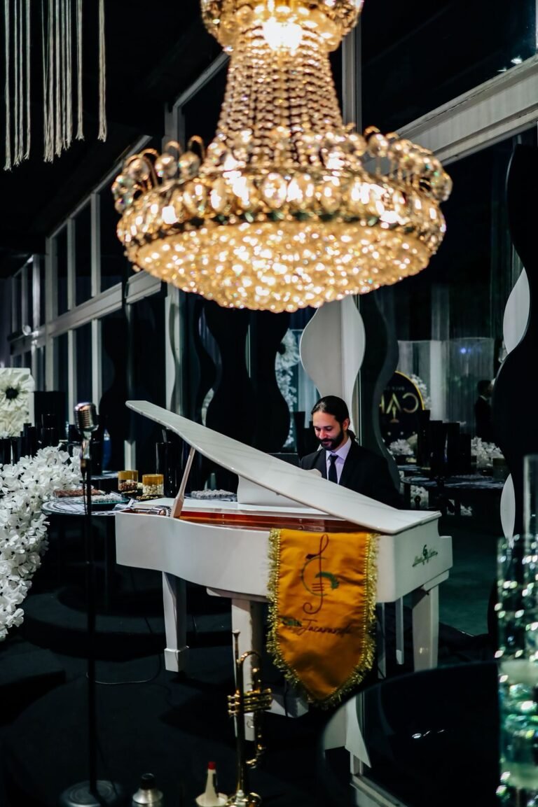 O talentoso pianista Matheus Cutini