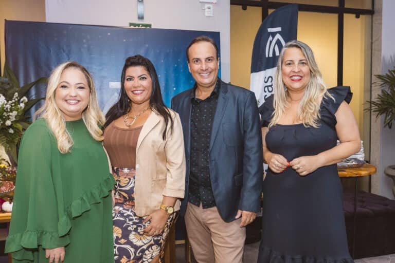 Elaine Marrani, Lídia Ferreira, Hugo Rodrigues, Sabrina Quintanilha.