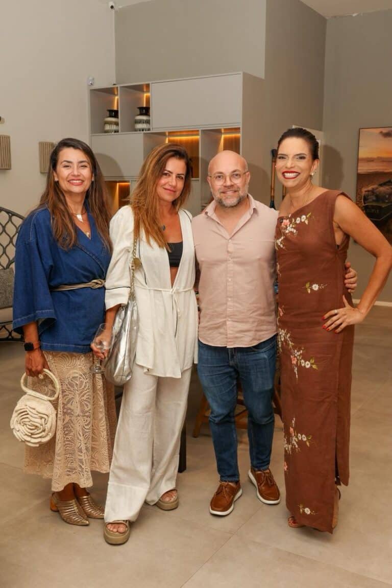 Nathalia Machado, Fatinha Abelha, Vitor Cipriano, Bruna Medeiros.