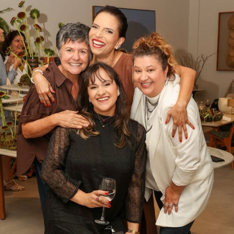 Claudia Moulin, Daniela Costa, Larissa Tantan e Bruna Medeiros