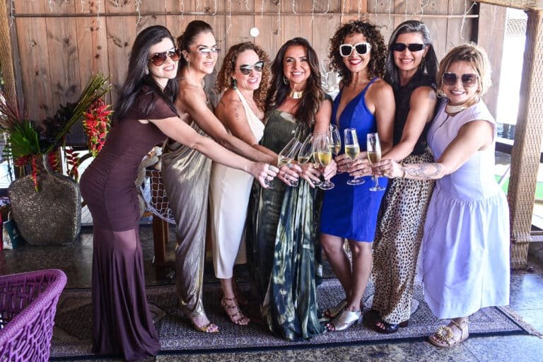 Andressa Hirle, Raigna Vasconcellos , Rogéria Machado, Ingrid Castro, Marla Camilo,  Carol Lobato e Karla Brandão