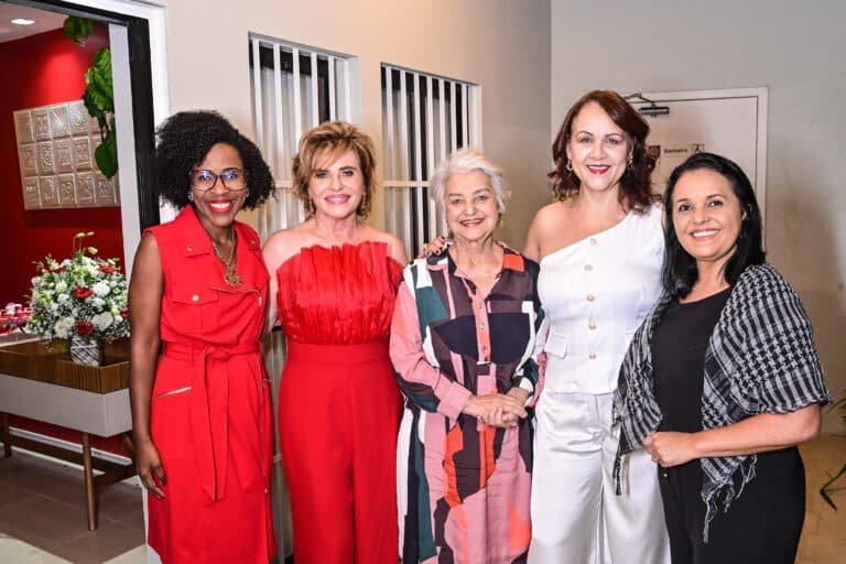 Edilamara Rangel, Luciana, Maria Teresa Rosindo, Sueli Alves e Vanessa Santa Barbara