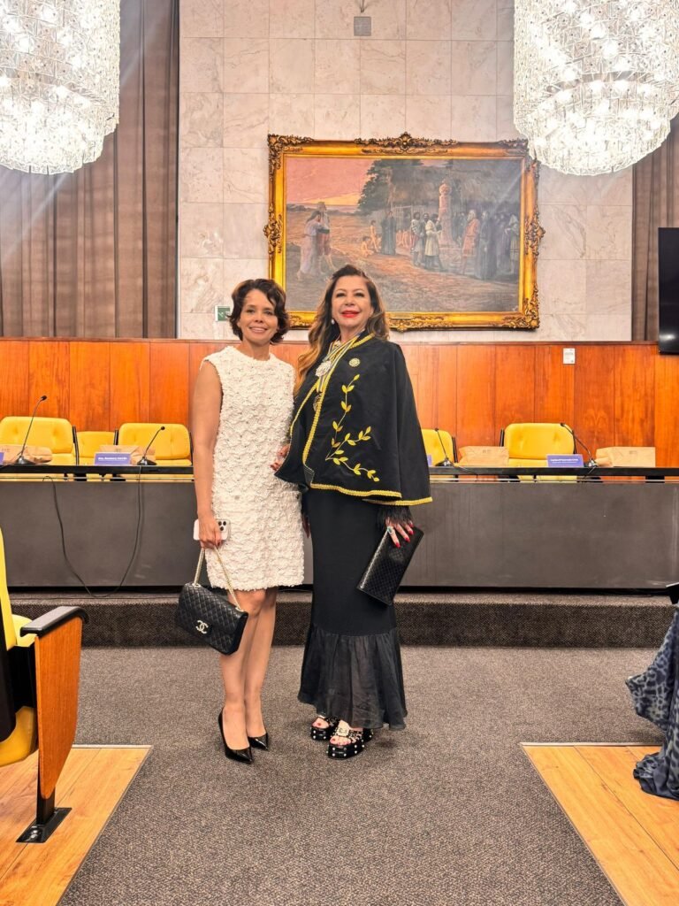 Denise Machado e Kristhel Byancco