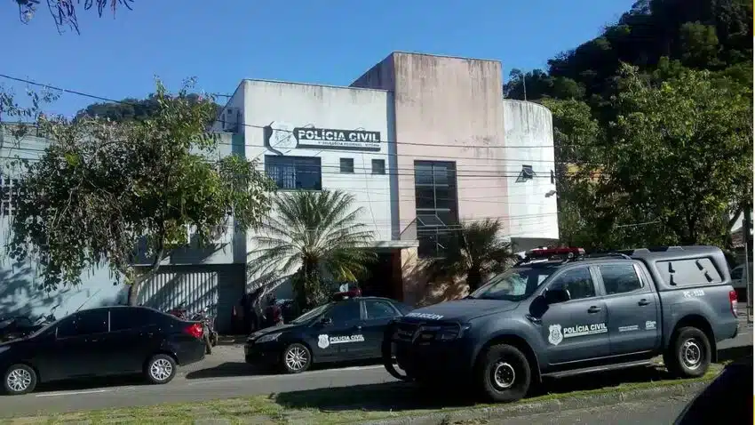 1a-delegacia-regional-de-Vitoria