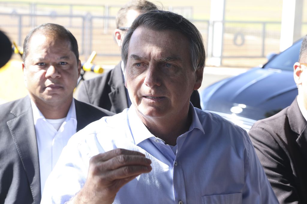 Após polêmica com políticos do Nordeste, Bolsonaro diz que ama a Bahia