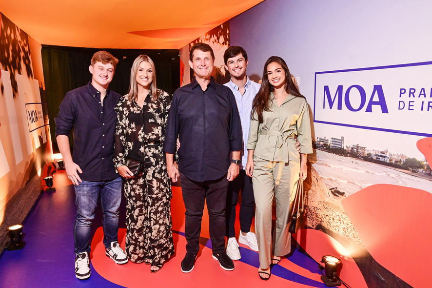 Davi Nunes, Andressa Nunes,José Luiz Nunes, Junior e Maria Luiza Capdeville (2)