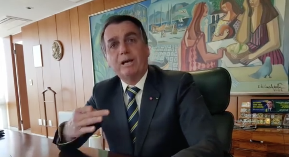 'Está proibido falar em Renda Brasil. Vamos continuar com o Bolsa Família', diz Bolsonaro. Foto: Reprodução