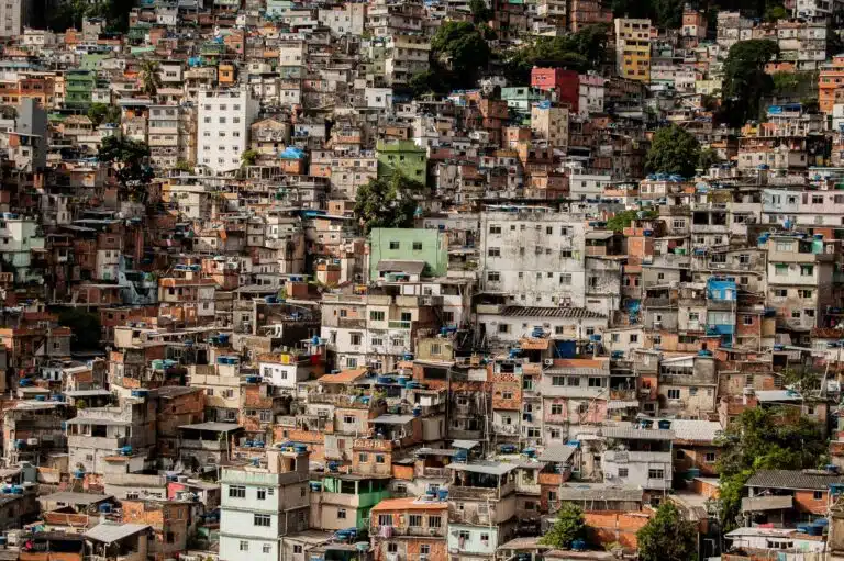 Favela; comuidade