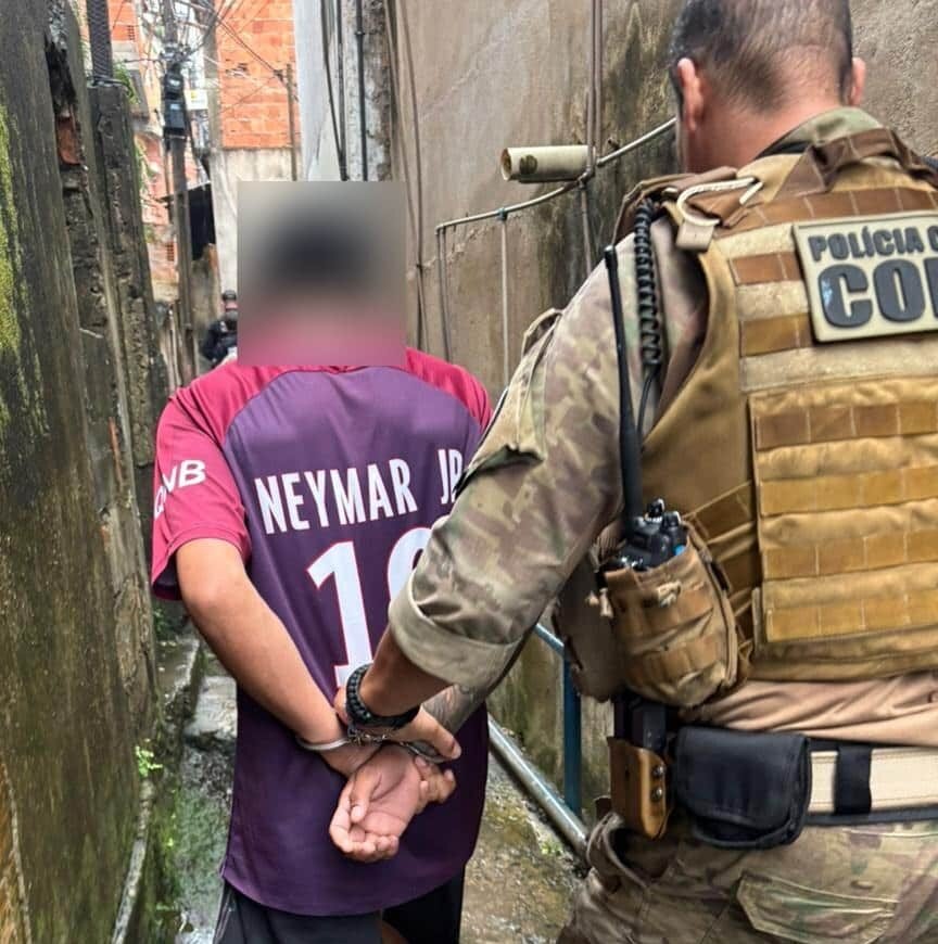 Homem-preso-ameacar-adolescente-Vitoria-e1760557255604