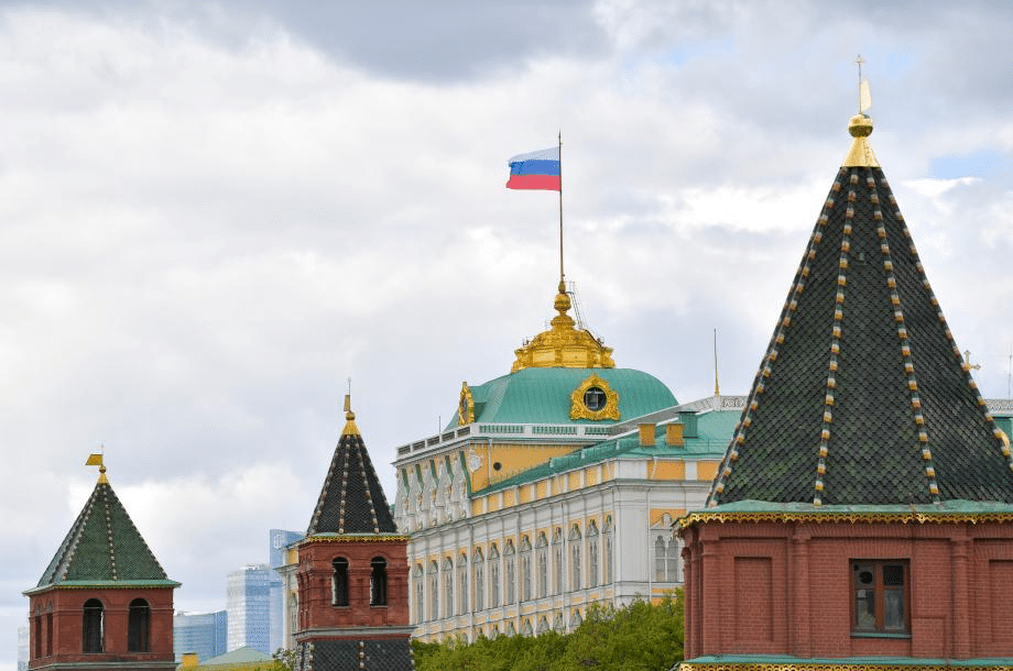 Kremlin-Russia-e1742936616801