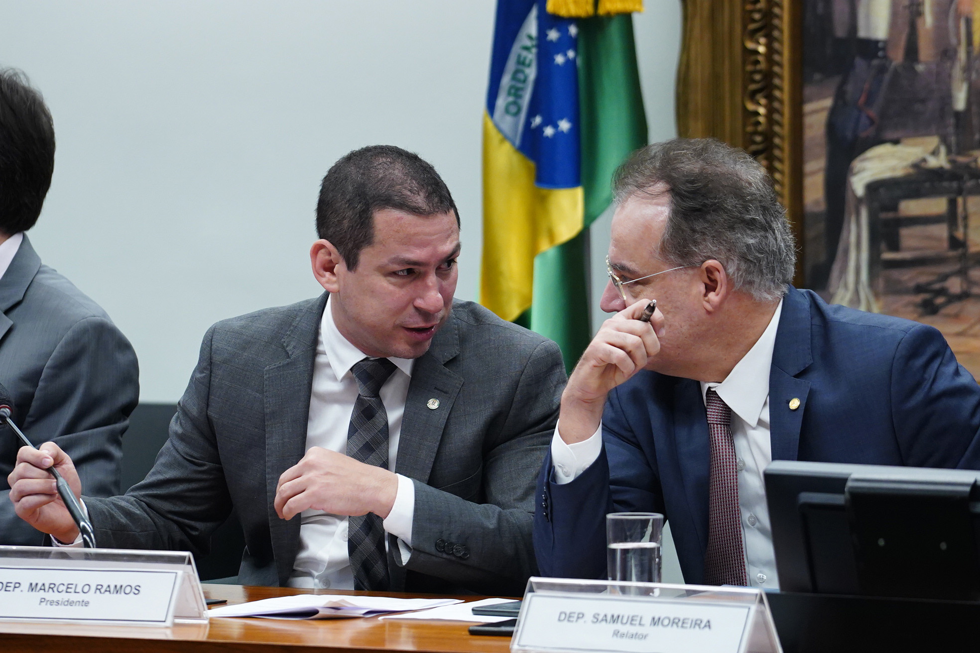 Comissão Especial da Previdência aprova texto básico da Previdência