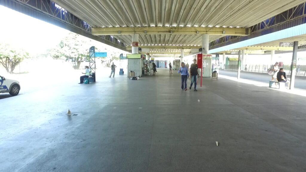 Terminal de Laranjeiras, Serra