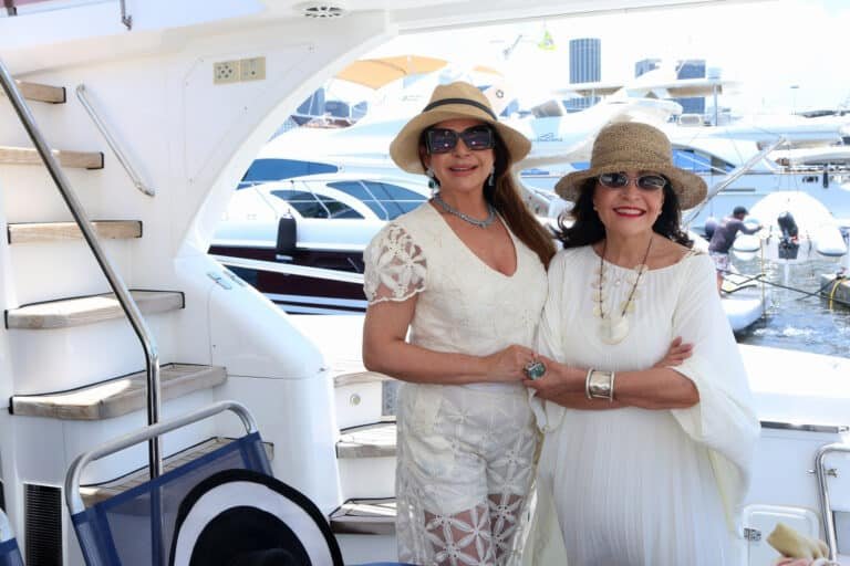 -Kristhel Byancco e Liliana Rodriguez.