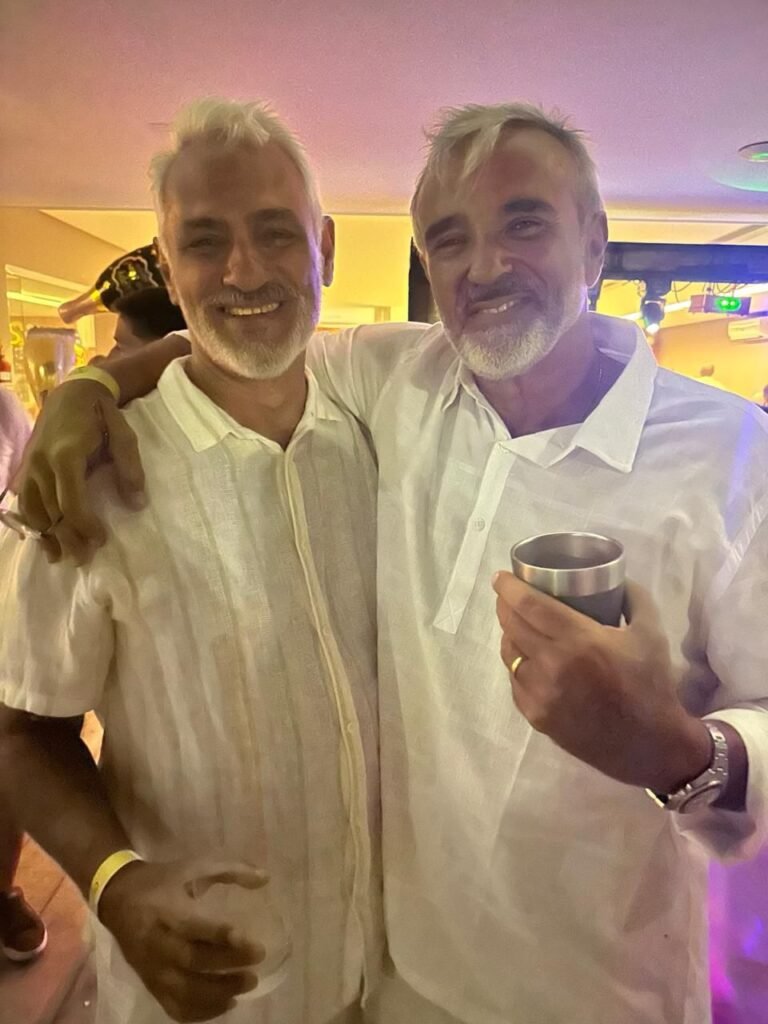 Maurício de Melo Peres e Antônio Mucarbel